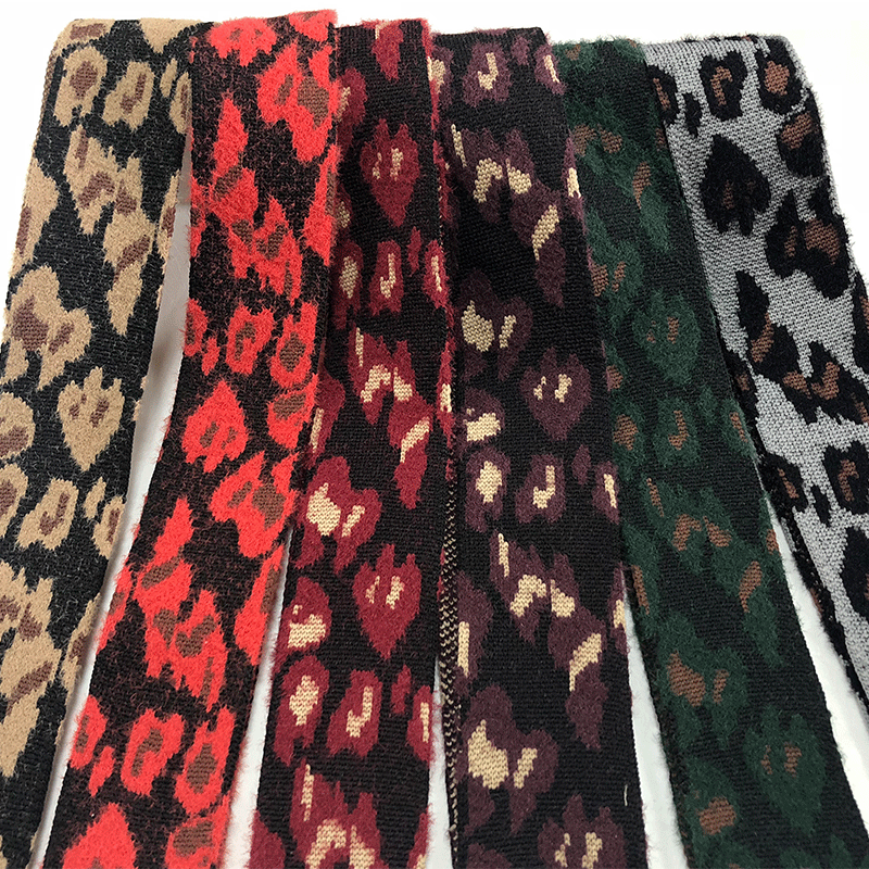 Rib knit jacquard belt